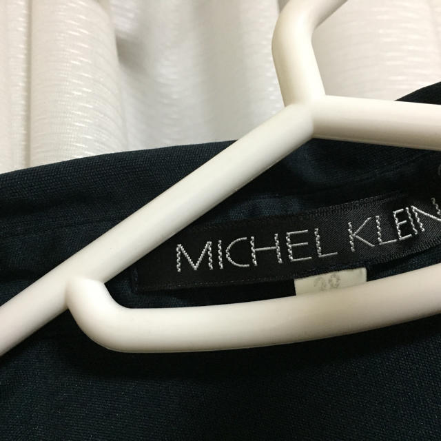 MICHEL KLEIN(ミッシェルクラン)の38M  ミッシェルクラン🔴濃紺シャツ伸縮素材ミッシェルクラン レディースのトップス(シャツ/ブラウス(長袖/七分))の商品写真