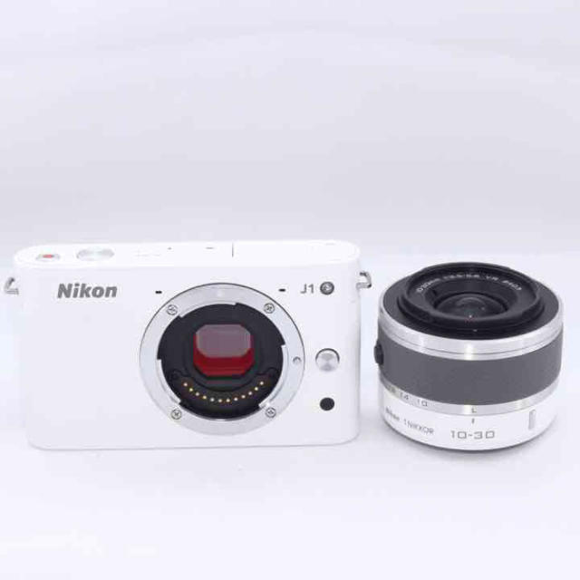 Nikon ミラーレス 値下げ中☀️の通販 by ml__9's shop｜ニコンならラクマ - Nikon j1 再入荷通販