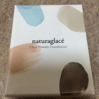 ナチュラグラッセ(naturaglace)の新品4536円 ナチュラグラッセクリアパウダーファンデーション オークル3(ファンデーション)