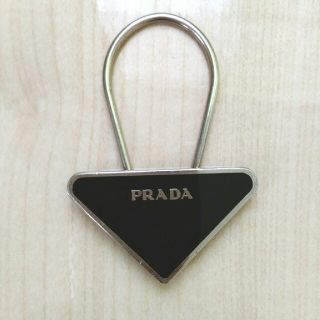 プラダ(PRADA)のPRADAキーホルダー(キーホルダー)