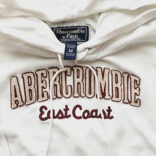アバクロンビーアンドフィッチ(Abercrombie&Fitch)の売切値引き☆アバクロ パーカーM(パーカー)