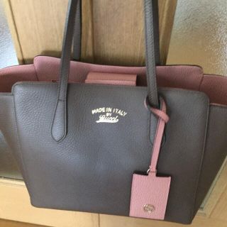 グッチ(Gucci)のグッチ スウィング ミディアム 美品(ショルダーバッグ)