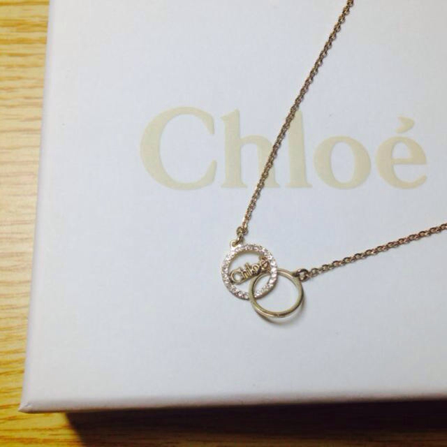 Chloe(クロエ)のChloe ロゴネックレス レディースのアクセサリー(ネックレス)の商品写真