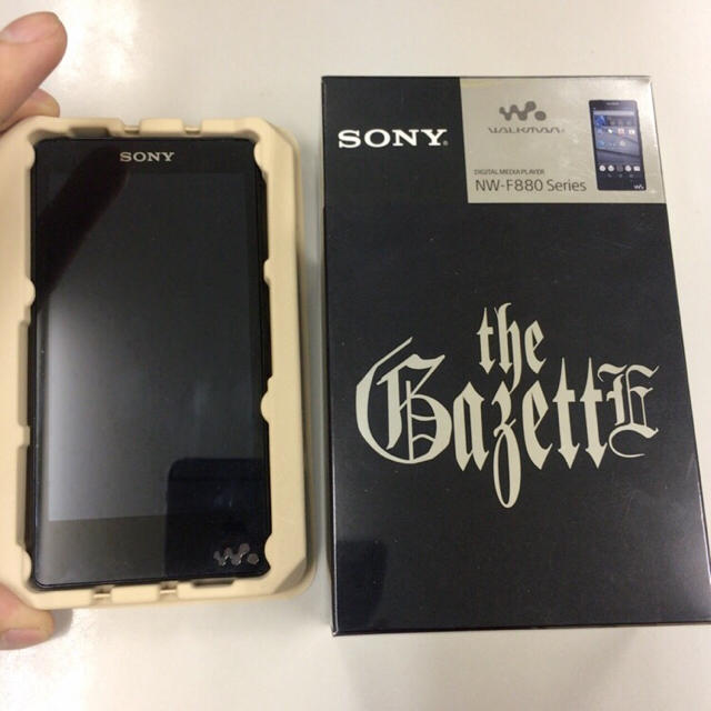 再再再..販 SONY ウォークマンNW-F887/the GazettEモデル - crumiller.com