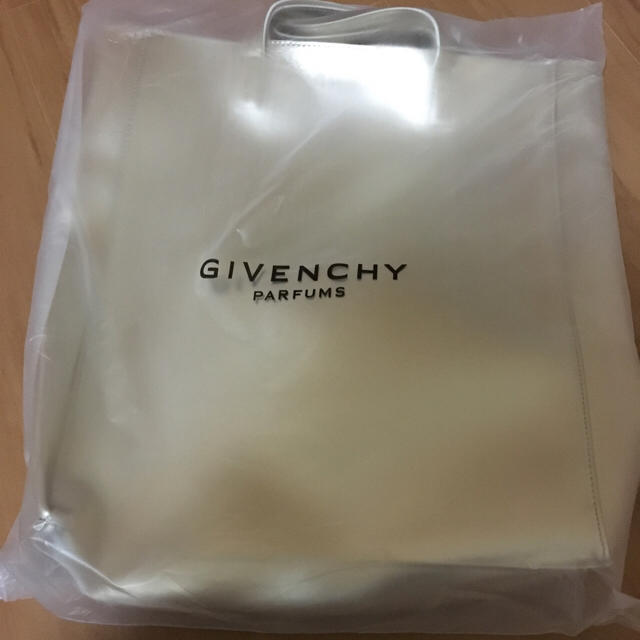 GIVENCHY(ジバンシィ)のジバンシー トートバック レディースのバッグ(トートバッグ)の商品写真