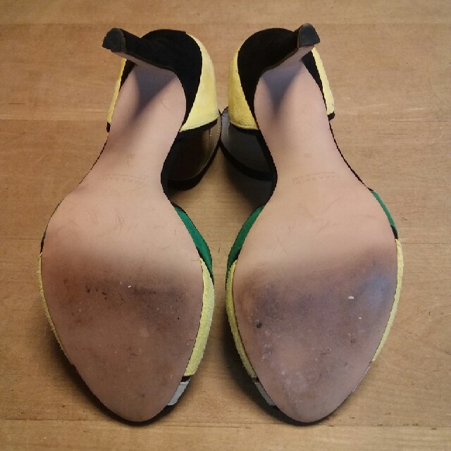 ZARA(ザラ)のZARA ヒールパンプス レディースの靴/シューズ(ハイヒール/パンプス)の商品写真