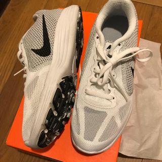 ナイキ(NIKE)のNIKE ナイキ  トレーニングシューズ(スニーカー)