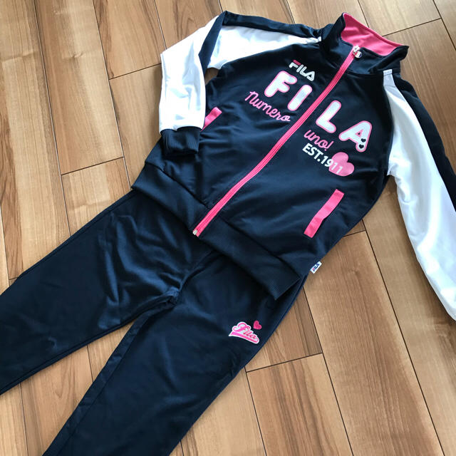 FILA(フィラ)のFILA ジャージ上下セット  キッズ/ベビー/マタニティのキッズ服女の子用(90cm~)(その他)の商品写真