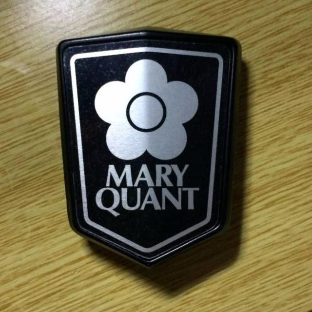 MARY QUANT(マリークワント)のローバーミニ MINI マリークヮント MARY QUANT フロントバッジ 自動車/バイクの自動車(車外アクセサリ)の商品写真