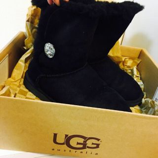 アグ(UGG)のUGG ムートンブーツ(ブーツ)