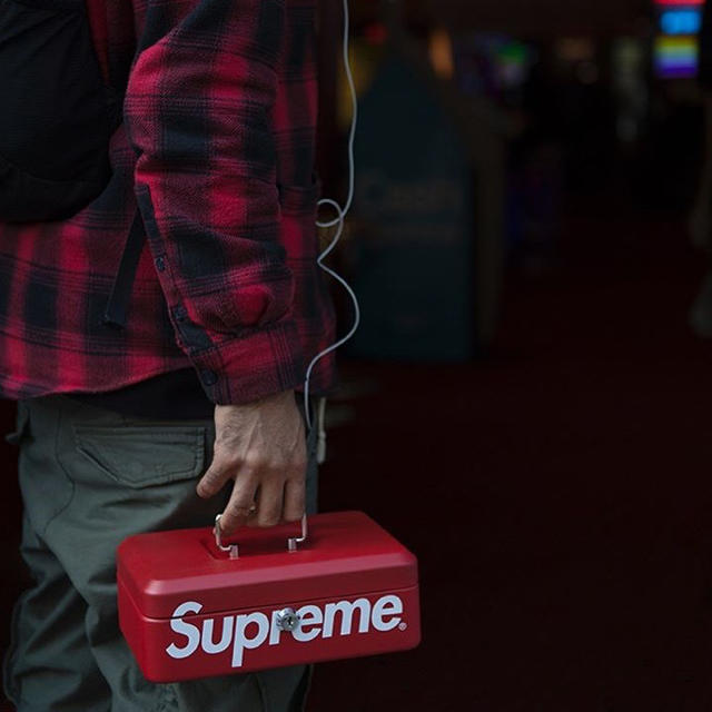 ラスト1点 SUPREME Lock Box ラスト1点 SUPREME Lock Box