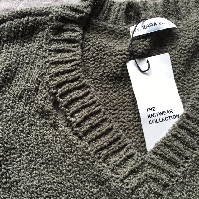 ZARA(ザラ)のZARA knitwear ダメージビックニット レディースのトップス(ニット/セーター)の商品写真