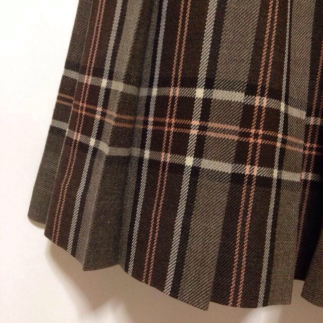 EASTBOY(イーストボーイ)のEAST BOY チェックスカート 茶色 レディースのスカート(ミニスカート)の商品写真