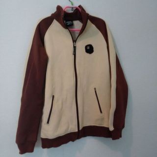 A BATHING APE(スカジャン)のフリマアイテム一覧 A BATHING APE(スカジャン)のフリマアイテム一覧