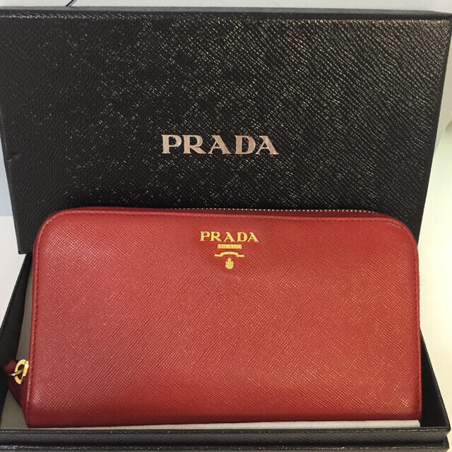 PRADA(プラダ)の☆☆みころびん様専用☆☆ レディースのファッション小物(財布)の商品写真