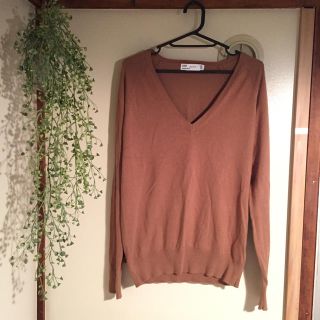 ザラ(ZARA)のZARA Vネックニット(ニット/セーター)