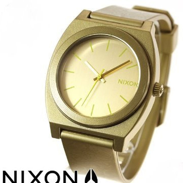 NIXON - ニクソン時計☆人気急上昇!!軽量・メタリックゴールド NIXON - ニクソン時計☆人気急上昇!!軽量・メタリックゴールド