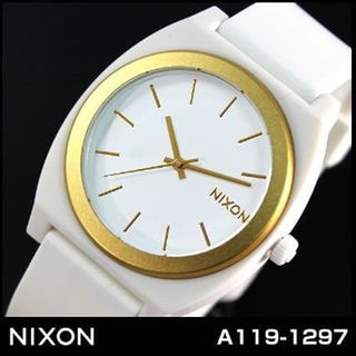 タイメックス(TIMEX)のニクソン時計☆人気急上昇！！軽量・爽やかカラー☆ホワイト/ゴールド 稀少(腕時計)