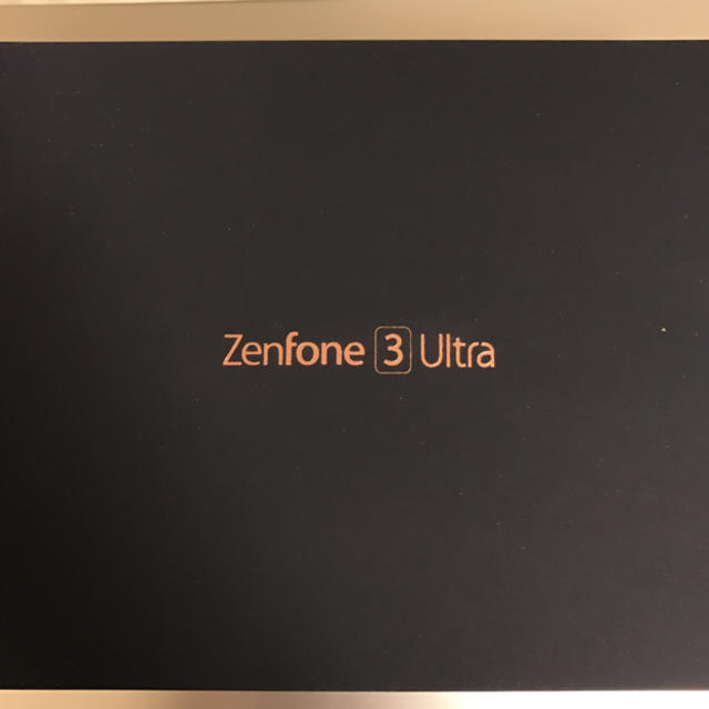 ASUS(エイスース)の★新品★Zenfone3 Ultra ローズゴールド SIMフリー スマホ スマホ/家電/カメラのスマートフォン/携帯電話(スマートフォン本体)の商品写真