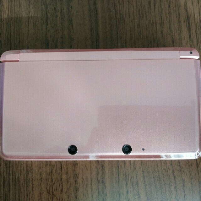 ニンテンドー3DS(ニンテンドー3DS)の3ＤＳ　ピンク(充電器、SDカード付き) エンタメ/ホビーのゲームソフト/ゲーム機本体(家庭用ゲーム機本体)の商品写真