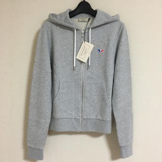 メゾンキツネ(MAISON KITSUNE')のお値下げ 送料込み メゾンキツネ パーカー スウェット グレー(トレーナー/スウェット)