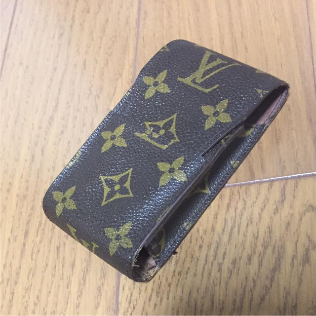 LOUIS VUITTON(ルイヴィトン)のななほぴ様専用 Louisvuitton シガーケース 美品✨ メンズのファッション小物(タバコグッズ)の商品写真