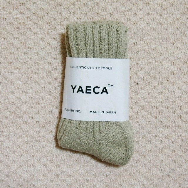 YAECA(ヤエカ)のYAECA○ソックス○ベージュ○新品未使用 レディースのレッグウェア(ソックス)の商品写真