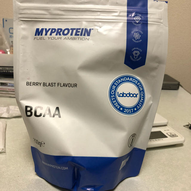 MYPROTEIN(マイプロテイン)の[ナオヤさん専用]my protein BCAA 食品/飲料/酒の健康食品(アミノ酸)の商品写真