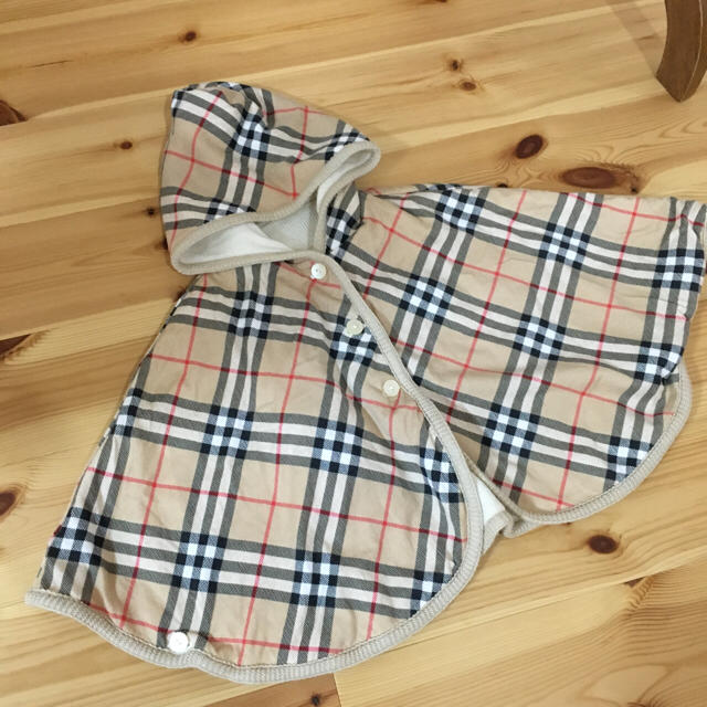 BURBERRY(バーバリー)のバーバリー べビーポンチョ キッズ/ベビー/マタニティのベビー服(~85cm)(ジャケット/コート)の商品写真