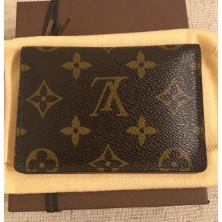 ルイヴィトン(LOUIS VUITTON)のルイヴィトン パスケース(ポルト ドゥ カルト・ヴェルティカル)(名刺入れ/定期入れ)