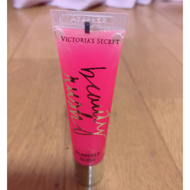 Victoria's Secret(ヴィクトリアズシークレット)の新品！！！ヴィクトリアズ・シークレット リップグロス コスメ/美容のベースメイク/化粧品(リップグロス)の商品写真