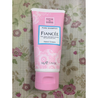 フィアンセ(FIANCEE)の大人気 FIANCÉE(ハンドクリーム)