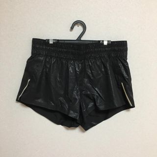 エイチアンドエム(H&M)の新品 H&M Sports ショーパン(ショートパンツ)