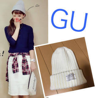 ジーユー(GU)の【新品】GU ニット帽 ホワイトビーニー(ニット帽/ビーニー)