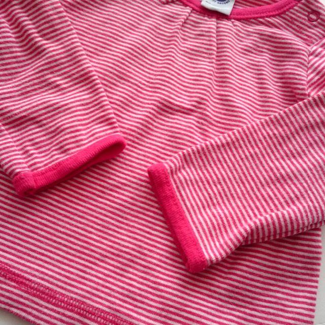 PETIT BATEAU(プチバトー)のPETIT BATEAU ♡ロンT　ボーダー　12m/74㎝ キッズ/ベビー/マタニティのベビー服(~85cm)(シャツ/カットソー)の商品写真