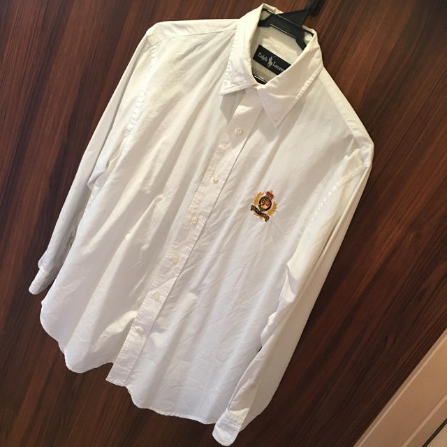 Ralph Lauren(ラルフローレン)のRalph Lauren ラルフローレン エンブレム 白シャツ レディースのトップス(シャツ/ブラウス(長袖/七分))の商品写真