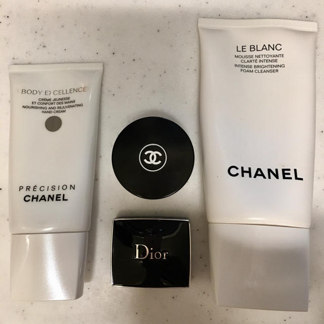 CHANEL(シャネル)のシャネル、ディオール、セット販売♡ コスメ/美容のスキンケア/基礎化粧品(洗顔料)の商品写真