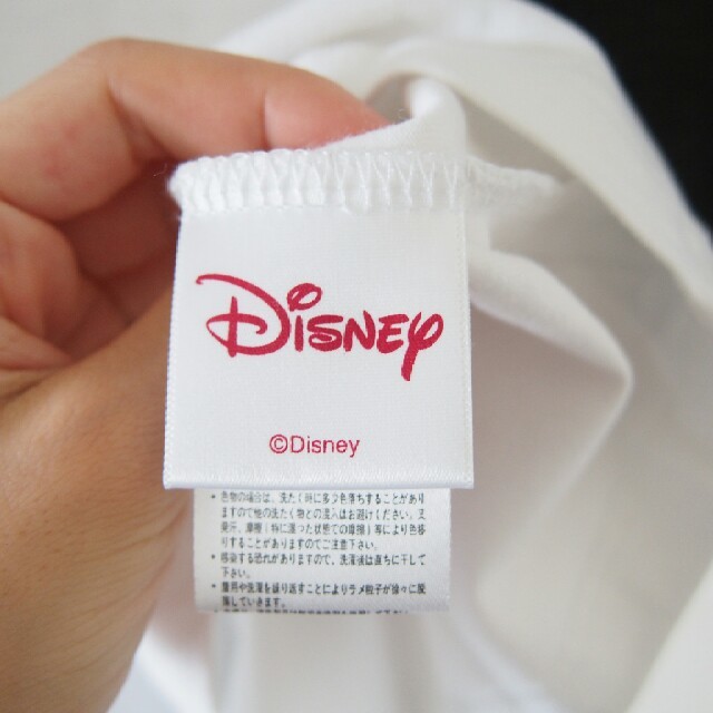 Disney(ディズニー)のミッキー 白Tシャツ レディースのトップス(シャツ/ブラウス(長袖/七分))の商品写真