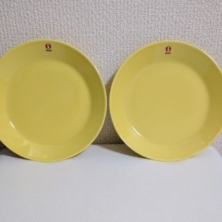 イッタラ(iittala)の2枚新品未使用 イッタラ ティーマ イエロー 17cm  プレート(食器)