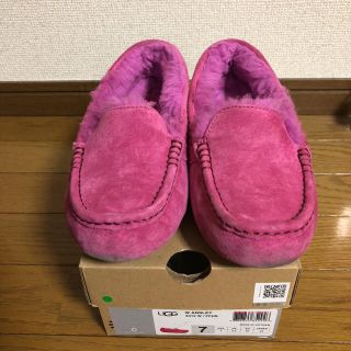 アグ(UGG)のrunさん専用☆UGG ANSLEY フューシャ24センチ(スリッポン/モカシン)