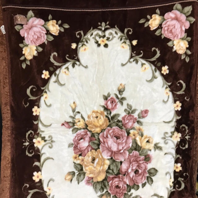 京都西川 花柄毛布 140cm x 200cm (京都西川(キョウトニシカワ 京都西川 花柄毛布 140cm x 200cm (京都西川(キョウトニシカワ