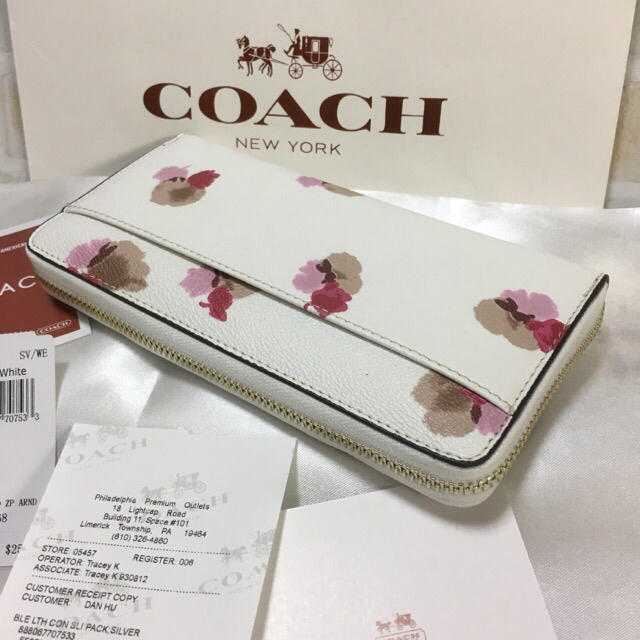 COACH(コーチ)のセール❣️新品コーチ長財布F53794ホワイト フラワーマルチ レディースのファッション小物(財布)の商品写真