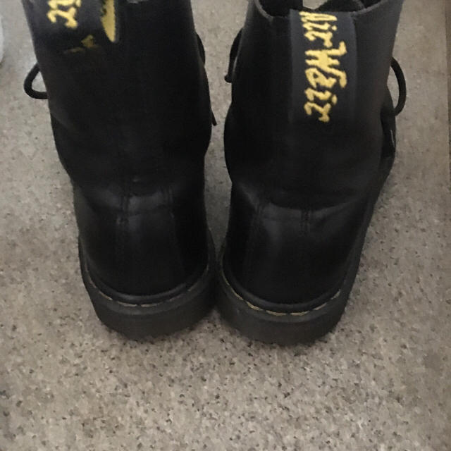 Dr.Martens(ドクターマーチン)のDr. Martin 8ホール 黒 25cm UK6 レディースの靴/シューズ(ブーツ)の商品写真