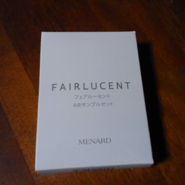 MENARD(メナード)のメナード　フェアルーセント　4点サンプルセット コスメ/美容のキット/セット(サンプル/トライアルキット)の商品写真