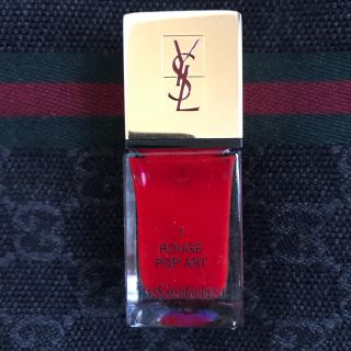 イヴサンローランボーテ(Yves Saint Laurent Beaute)のイヴ・サンローラン ネイル 赤(マニキュア)