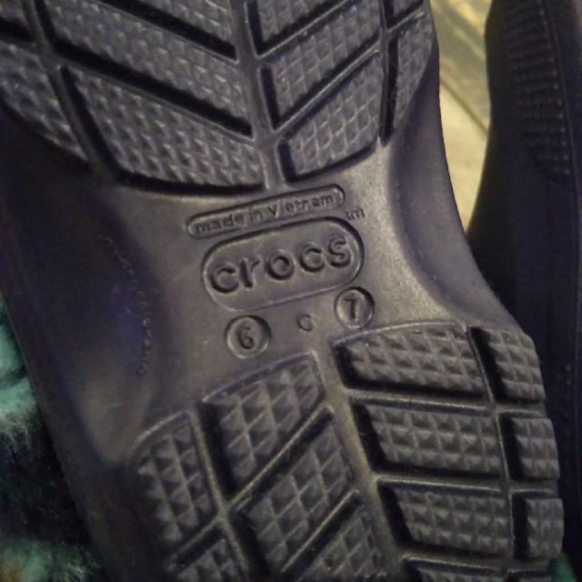 crocs(クロックス)のクロックス　ボア　アニマル　　ベビー　キッズ キッズ/ベビー/マタニティのベビー靴/シューズ(~14cm)(サンダル)の商品写真