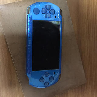 プレイステーションポータブル(PlayStation Portable)のPSP3000(携帯用ゲーム機本体)