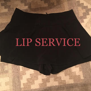 リップサービス(LIP SERVICE)のLIP SERVICE キュロット ショートパンツ ブラック 美品❥(ショートパンツ)
