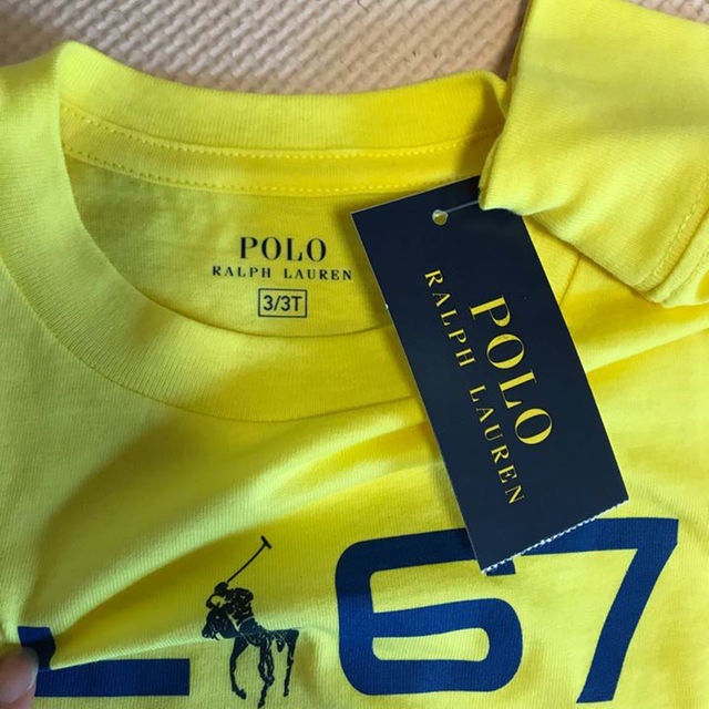 Ralph Lauren(ラルフローレン)の新品 ラルフローレン 長袖 Tシャツ ロンT  黄色 イエロー 105 110 キッズ/ベビー/マタニティのキッズ服男の子用(90cm~)(その他)の商品写真