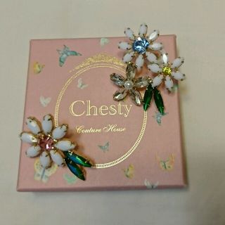 チェスティ(Chesty)のChesty フラワーピアス🎵(ピアス)